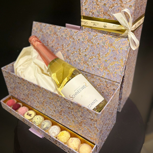 
                  
                    Laden Sie das Bild in den Galerie-Viewer, Geschenkbox &amp;quot;Sweet &amp;amp; Sparkling&amp;quot; - LILLY
                  
                